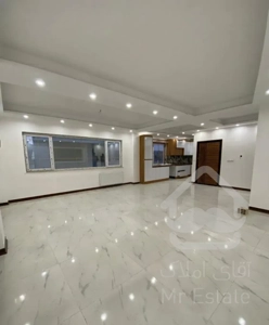 اپارتمان نوساز ۹۴متری طبقه اول و دوم راه جدا