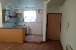 80متری دوخواب+پارکینگ وانبار+طبقه دوم+واحد تخلیه