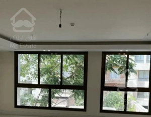 ۱۰۰ متر برق/ نوساز/ کلید نخورده/سالن‌‌ پرده خور