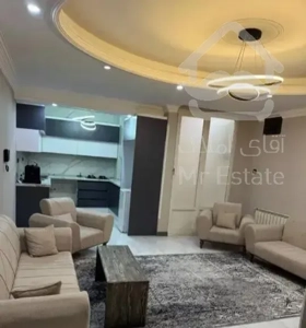 ۴۹ متر / ۱۱ سال ساخت / نما تراورتن / بلوار فردوس