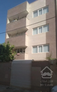 آپارتمان  ۱۰۰ متر طبقه اول سوم ششدنگ