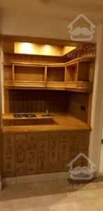 ۲۱۰متر با بالکن بزرگ