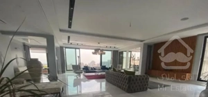 ۳۰۰متر سازه بنام