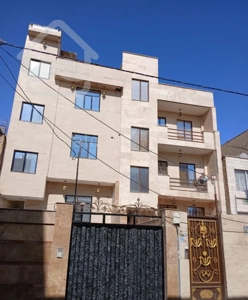 آپارتمان فروشی یکجا سه طبقه ( چهار واحدی)