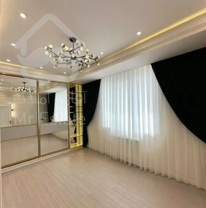 ۹۰متری۲خواب ۲نبش سندملکی نزدیک ۴راه دانش سندآماده