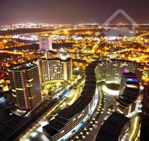 پنت ساحلی پلاک یک ۲۵۰ متر سه خواب تراس بزرگ