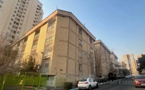 ۹۵متر ۲خواب/ نورگیر۳جهت آکواریوم/ سرو پاکنژادشمالی
