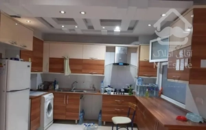 ١٠٠متربسیار شیک و خوش نقشه غربیهاى تهرانپارس