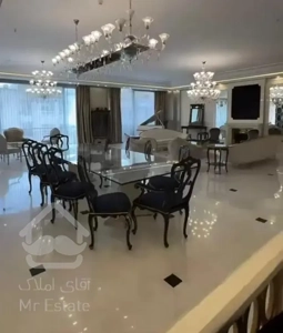 ۲۰۰متر شمالی نما، ۲ پارکینگ ،تاپ لوکیشن سازه برند
