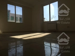 ۶۸متر دسترسی عالی فول امکانات