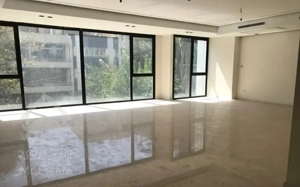 ۱۵۰ متر گاندی / نوساز / ۲ پارکینگ / عجله ای