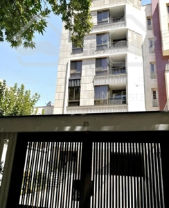 ٢٠٠ متر ٣ خواب کلید نخورده اقدسیه