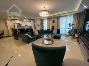 فروش آپارتمان ۱۰۰ متر نیاوران فول مشاعات