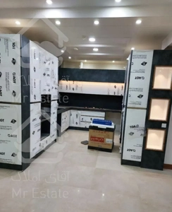 ۱۵۰ متر   کلید نخورده  پیروزی مقداد