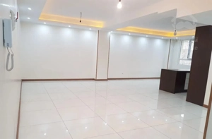 ۱۰۳ متر خوش نقشه فول امکانات با ۲پارکینگ/اشرفی