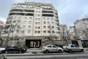 آپارتمان ١٣٢ متر2خواب مستر