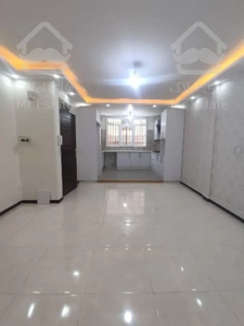 ۶۰ متر/دوخواب/خوش نقشه/بالکن/انباری/اسانسور