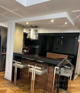 میرداماد جنوب ۶۹متز طبقه ۵ غرق نور ویو بدونمشرف