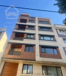 ۵طبقه ۱۵۰متری۳خوابه فروش یکجا فوری