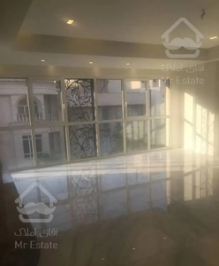 ۱۹۴ متر /کلید نخورده/دو پارکینگ سندی