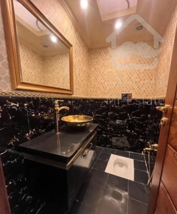 آپارتمان۱۵۰متر.پلان تفکیک.تاپ لوکیشن