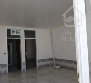 خانه دو خواب ویلایی  ماشین رو