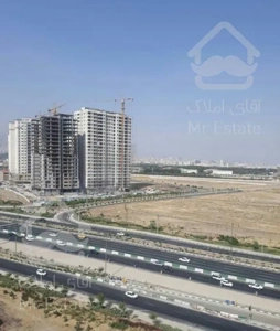 آپارتمان ۱۸۰متری/ ۴خوابه/ ویو ابدی باغ