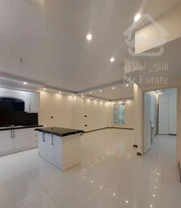 ۱۳۷متر ۳خواب/فقط متری ۱۲۰ مناسب سرمایه گذاری