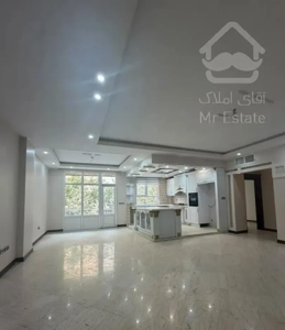 ۱۲۵ متر ۳ خوابه ۲ پارکینگ/نیاوران