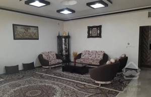 آپارتمان 2 خواب 100 متر تمیز