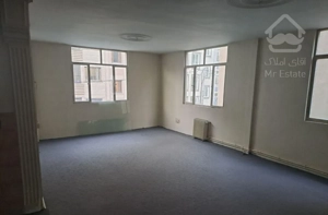 رهن آپارتمان ۱۲۴ متری ۳ خوابه طبقه ۱ در هفت چنار