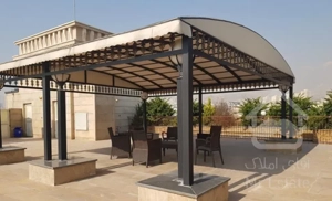 ۱۵۰ متر، فول امکانات، غرق نور