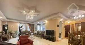 گلستان ها ، ۱۸۰ متر ، ۲ پارکینگ سندی ، فول مشاعات