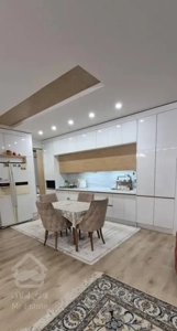 فروش آپارتمان ۱۸۵ متری ۳ خوابه تعاون