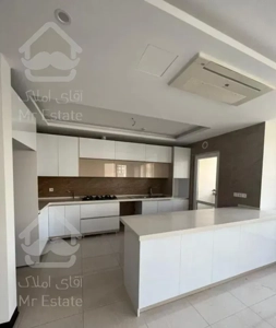 آ‌پارتمان ۱۵۴ متر/سالن بزرگ/شیک و تمیز