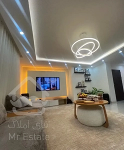 واحد ۱۳۵متری/۳ خواب/داماهی