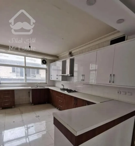 ۶۳متر/شهران/طوقانی/فول/سرمایه گذاری