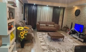 ۹۳متر ۲خواب فول امکانات خوش نقشه دیزاین شده