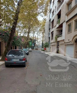 فروش آپارتمان - تاپ لوکیشن ( گلایل ، خیابان یاس )