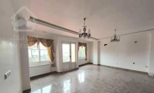 اجاره واحد ۱۱۰ متری مجاورت میدان امام