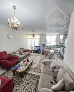 ۱۰۵متر آپارتمان تک واحدی فلکه اول صادقیه ۲ پارکینگ