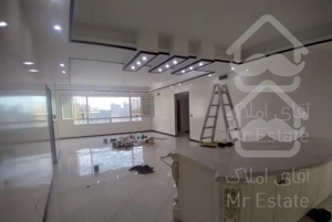 ۱۴۵ متر ۳ خواب، غرق نور آفتاب، ‌متریال‌ ‌فول‌ برند