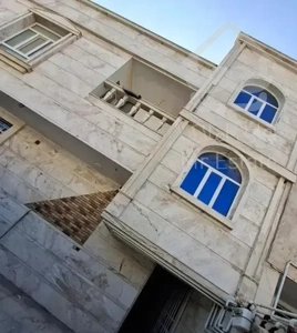 چهار واحدی امیرآباد فاز3 خیابان الهیه طبقه همکف 90