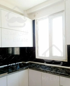 ۸۱متر خوش نقشه/نبش بلواربهتر.دسترسی/ط۴/فازشمال پرن