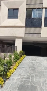 ۱۴۰ متر بلوار بیژن/واحدی نوساز غرق نور خوش قیمت