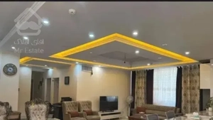 ۶۰ متر دو خواب آسانسور و انباری /مترو جانبازان