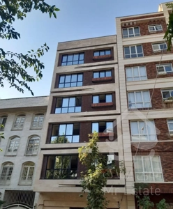 رهن آپارتمان ۱۳۰ متری نوساز ۳ خوابه در نیلوفر