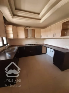 105 متر آپارتمان قلهک