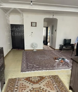 آپارتمان ۹۸متری طبقه دوم