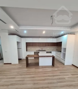 آپارتمان ۱۱۶ متری ۲ خواب ویو کوه بدون مشرف